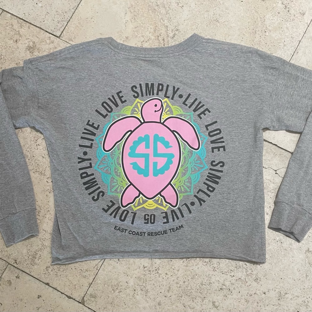 Simply southern crop top.